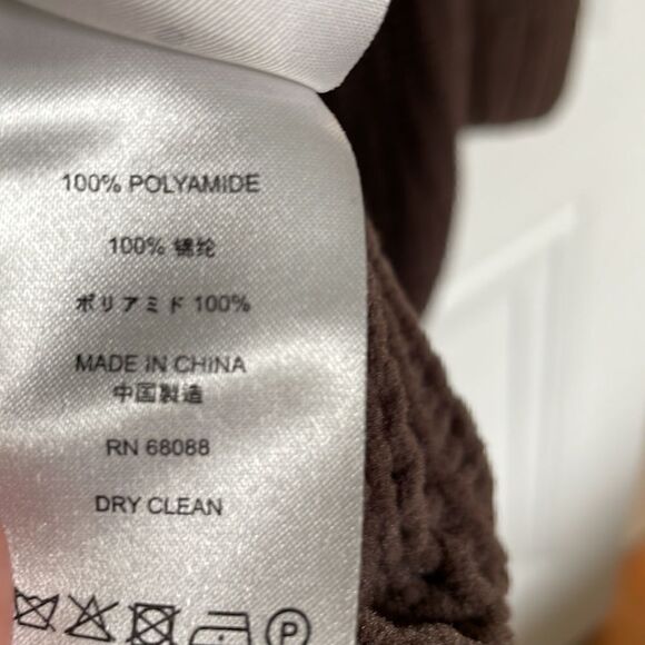 TSE Soft Brown V-neck Cable Sweater - Picture 5 of 6